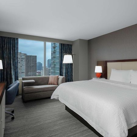 Hampton Inn Chicago Mccormick Place Eksteriør bilde