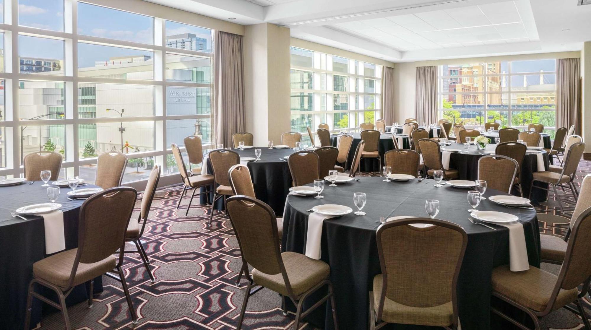 Hampton Inn Chicago Mccormick Place Eksteriør bilde